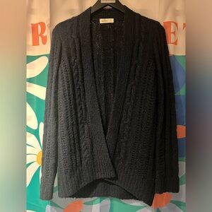 Hollister cardigan